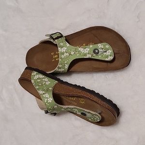 Papillio sandals